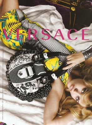 Versaces Fall 2010 Ad Campaign