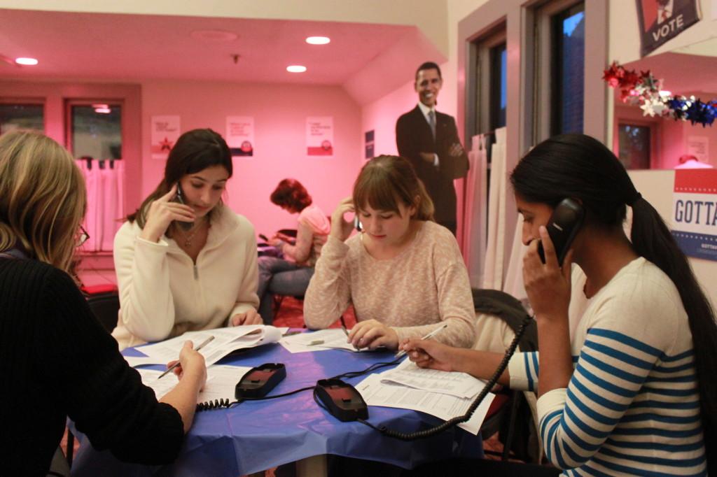 From left: Rachel Tucker, Ola Kulaga, and Azba Gurm call voters and potential Obama volunteers.