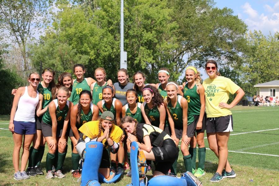Huron’s Varsity Field Hockey team poses for team pictures after participating in the the East Grard Rapids Playday. 