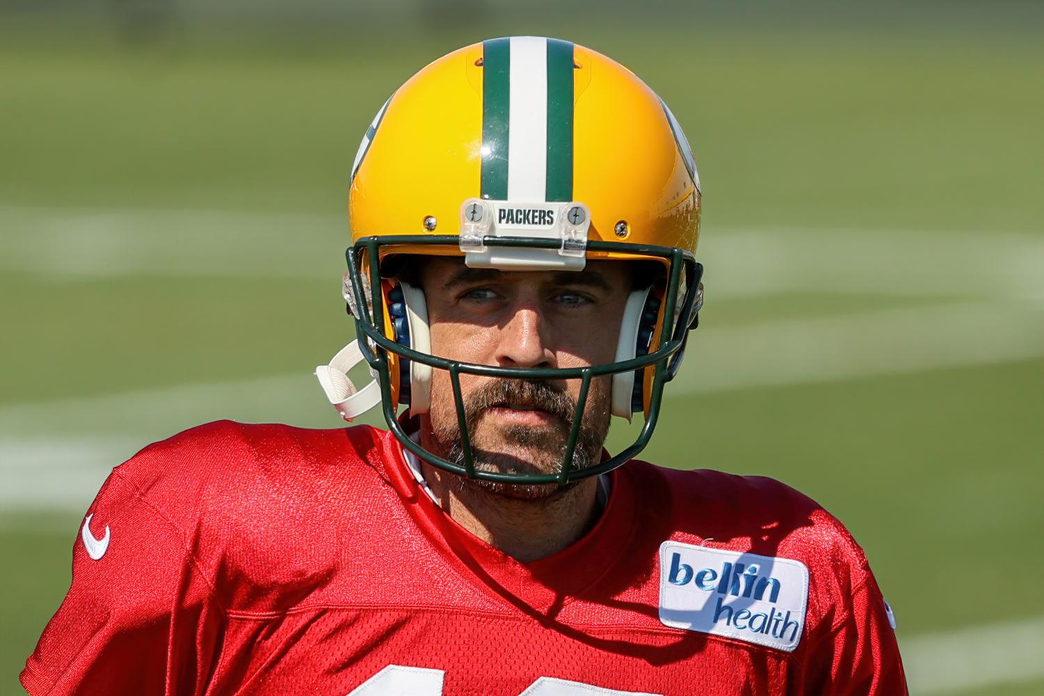 Aaron Rodgers takes responsibility for misleading about vaccine status