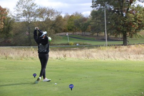 Vedha Kakarla hits a shot at the MHSAA Womens Golf Division 1 State Championship
