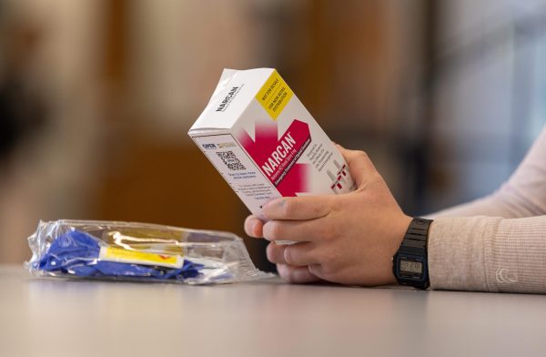 Naloxone Training Comes to CHS Health Classes