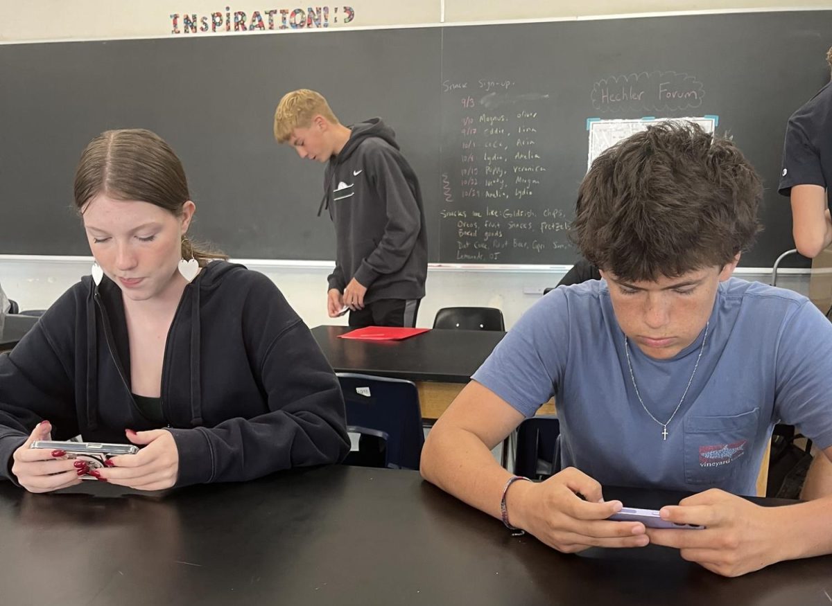 Amelia Knight and Charlie Fox unwind in forum by playing brawl stars. The video game is a favorite hobby of Knight’s. “I was locked in,” Knight said, “I’m currently on level 35.”