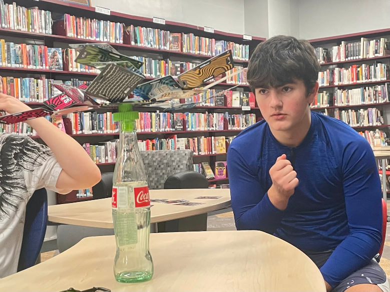 Cards Versus Gravity